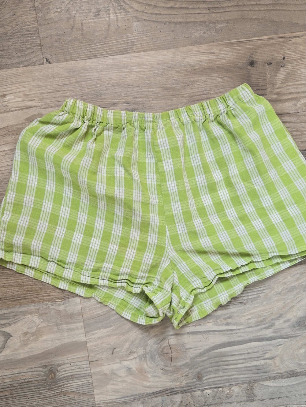 Green Plaid High-Waist Women's Shorts with Elastic Waist